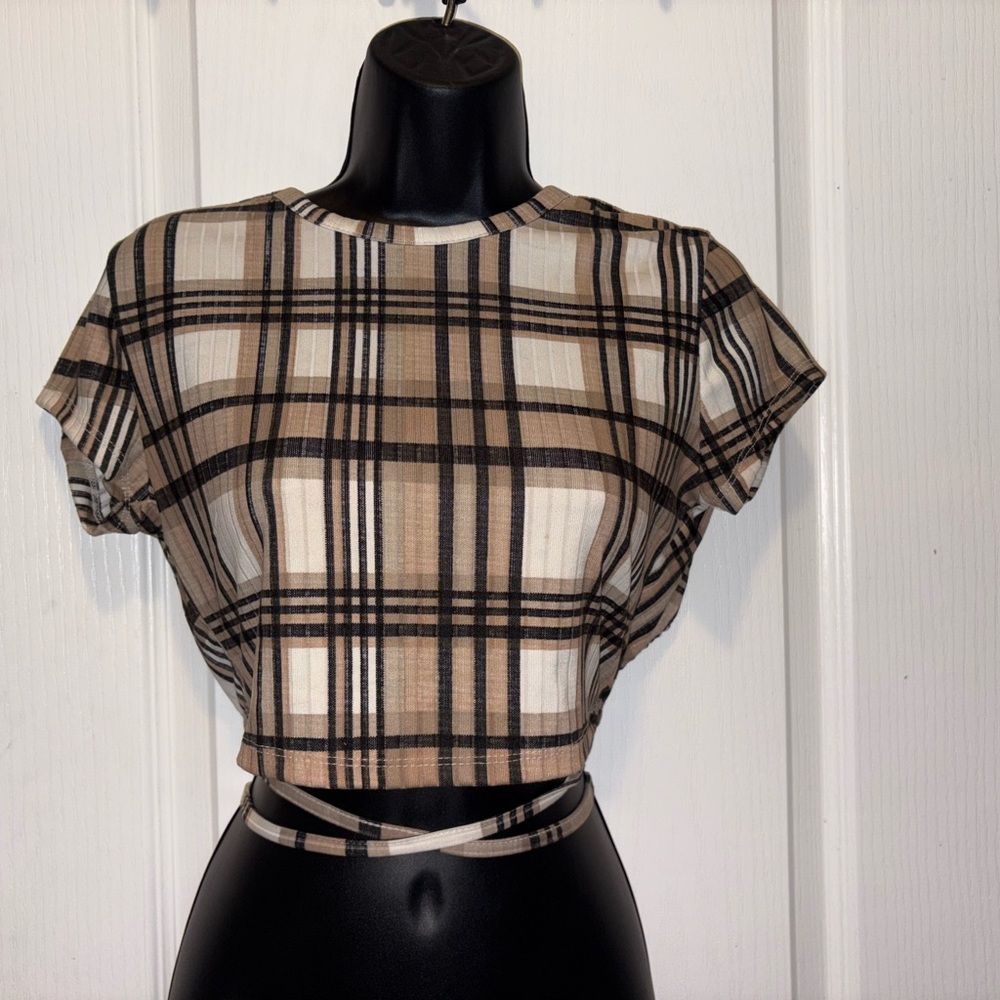 Rue21 Plaid Crop Top